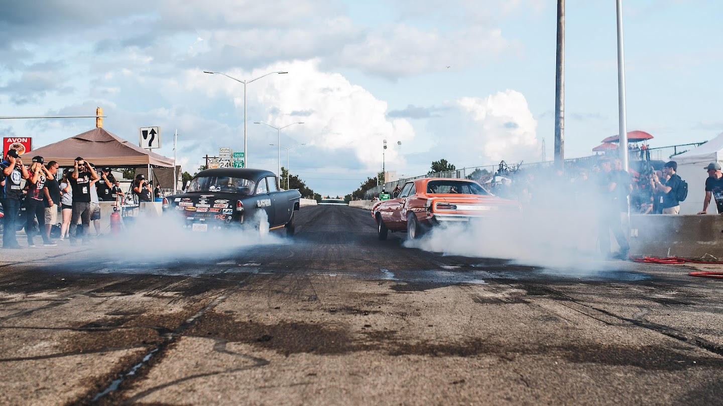 Watch Roadkill Nights live